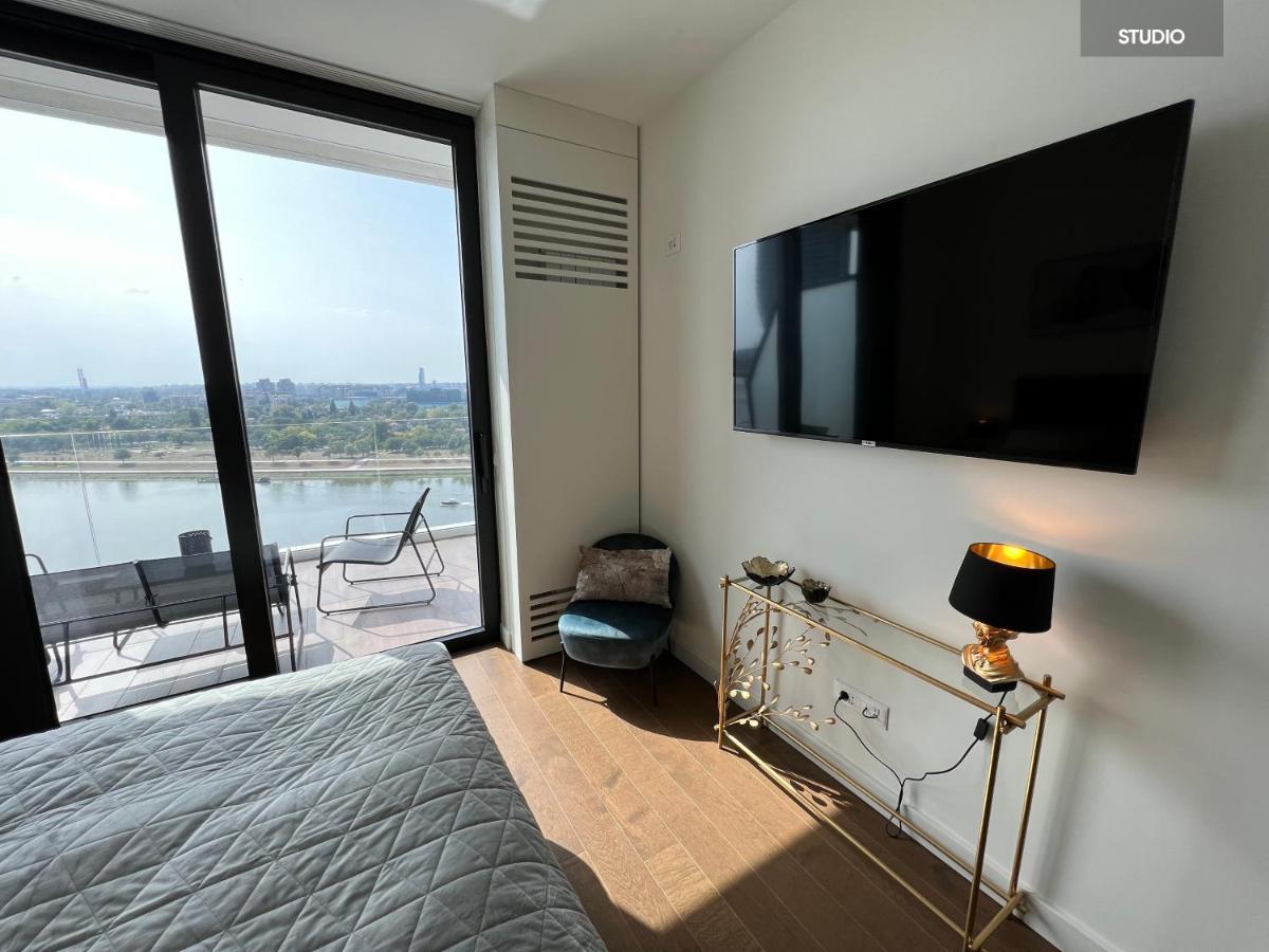 BW Terrace Top Floor Apartments With River View & Self Check-In Belgrade Extérieur photo
